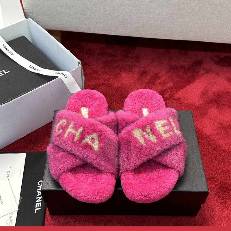 Ch*el slippers